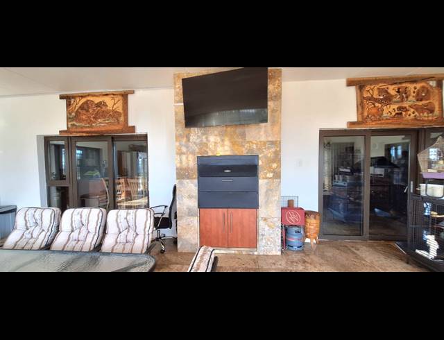 11HA FARM FOR SALE IN PROTEA RIDGE